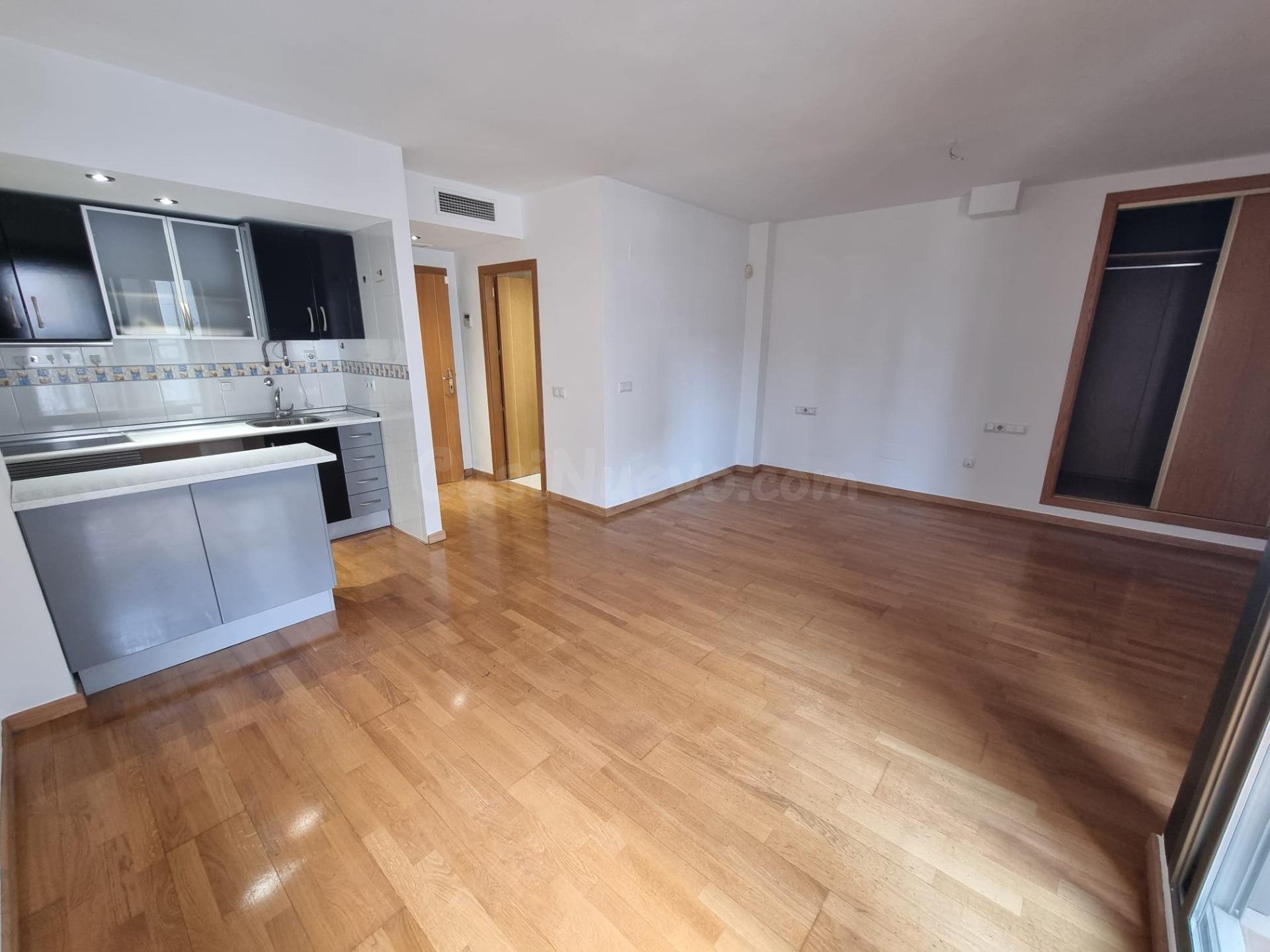 Estudio en venta en Juan Carlos I – una de las mejores zonas de Murcia
