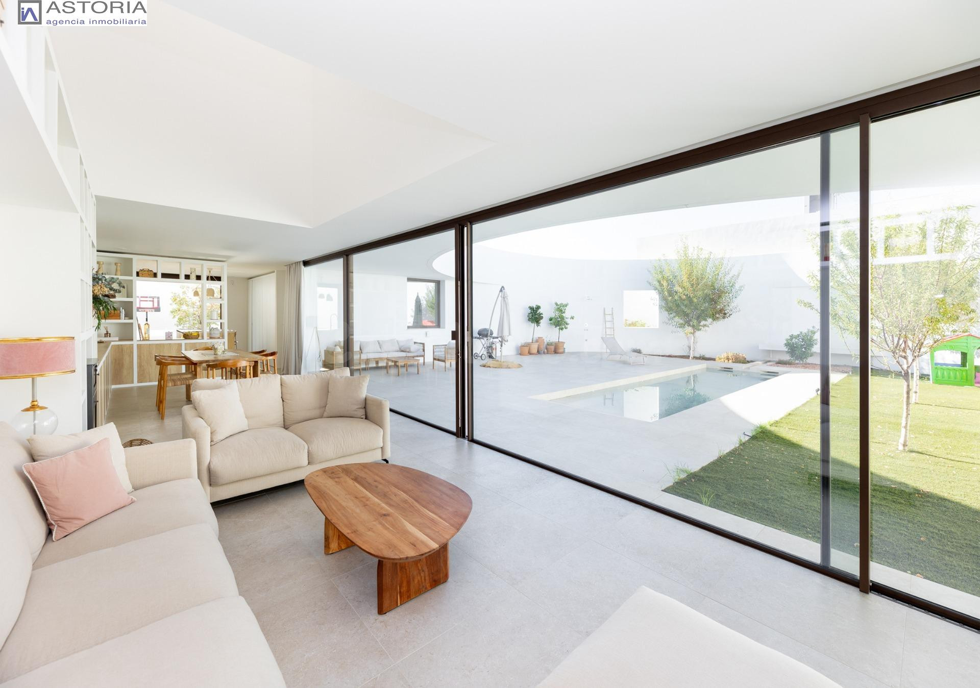 Espectacular vivienda en El Chaparral, Albolote
