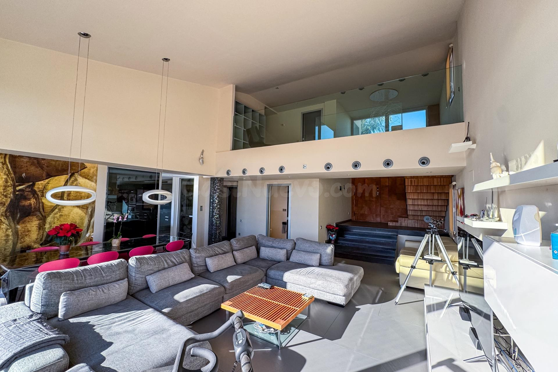 ABFinancial presenta esta espectacular villa de lujo en Los  - foto 4