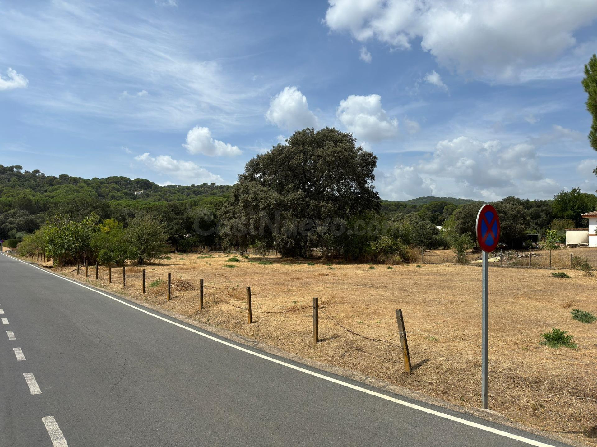 PARCELA DE TERRENO EN LLANOS DE ARJONA - TRASSIERRA.