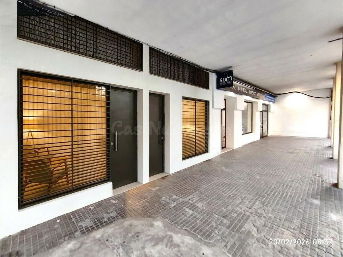 LOCAL COMERCIAL EN VENTA, PROYECTO CONVERSION EN DOS VIVIENDAS. OLLERÍAS.
