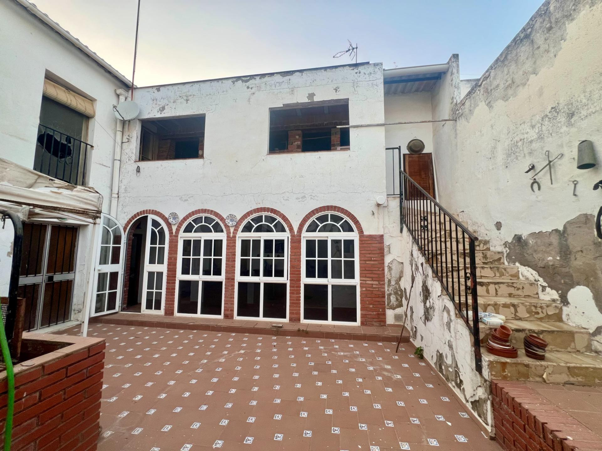 ESTUPENDA CASA EN VILLAFRANCA!!!!