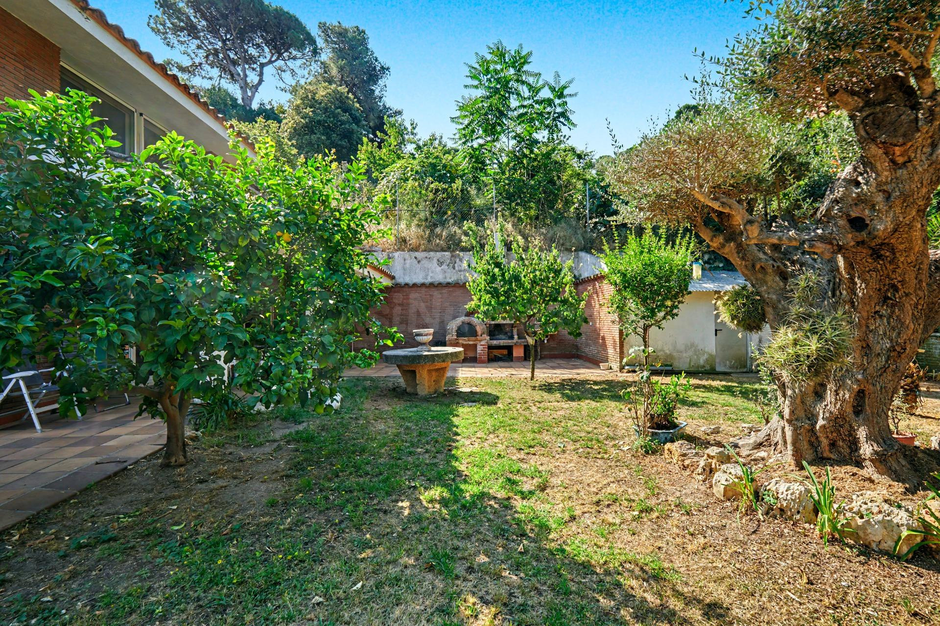 Preciosa casa independiente en Vallvidriera - foto 4