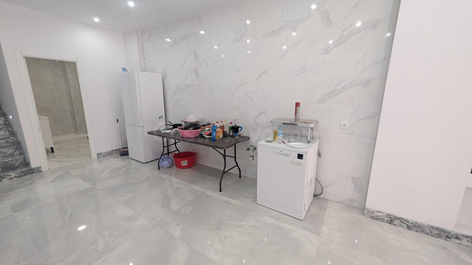Chalet adosado en venta en CL Juan Talavera Heredia - foto 4