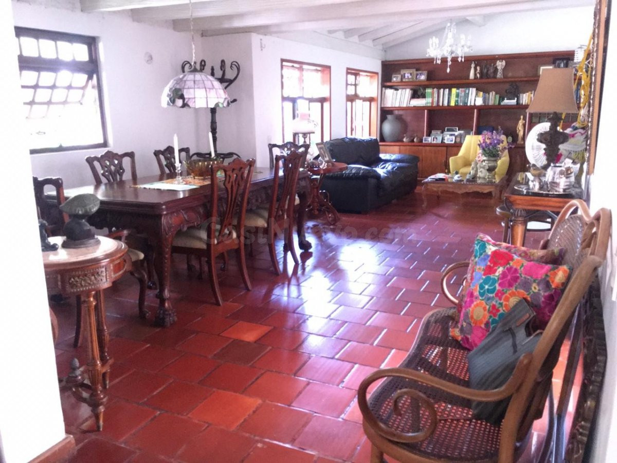 Vendo Casa Ubicada En El Tradicional Barrio De Manga De Cartagena De Indias
