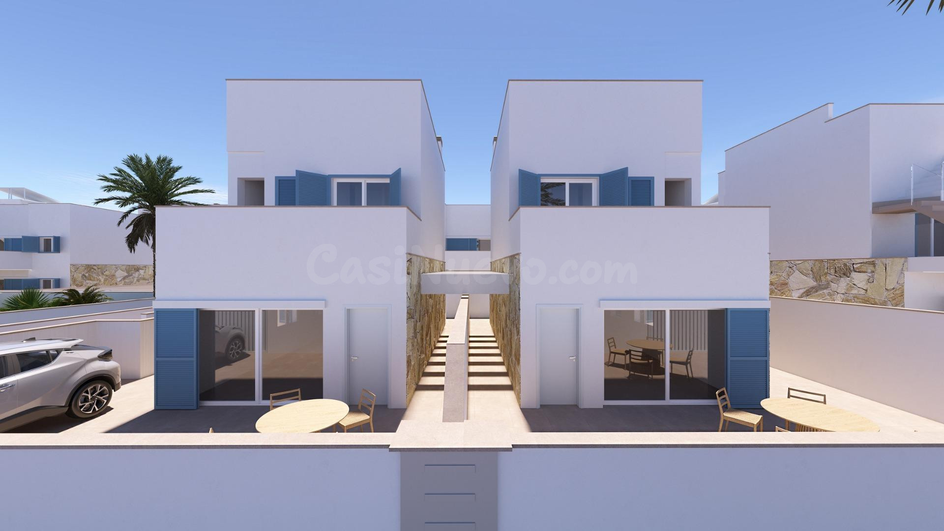 VILLA DE OBRA NUEVA EN TORRE DE LA HORADADA