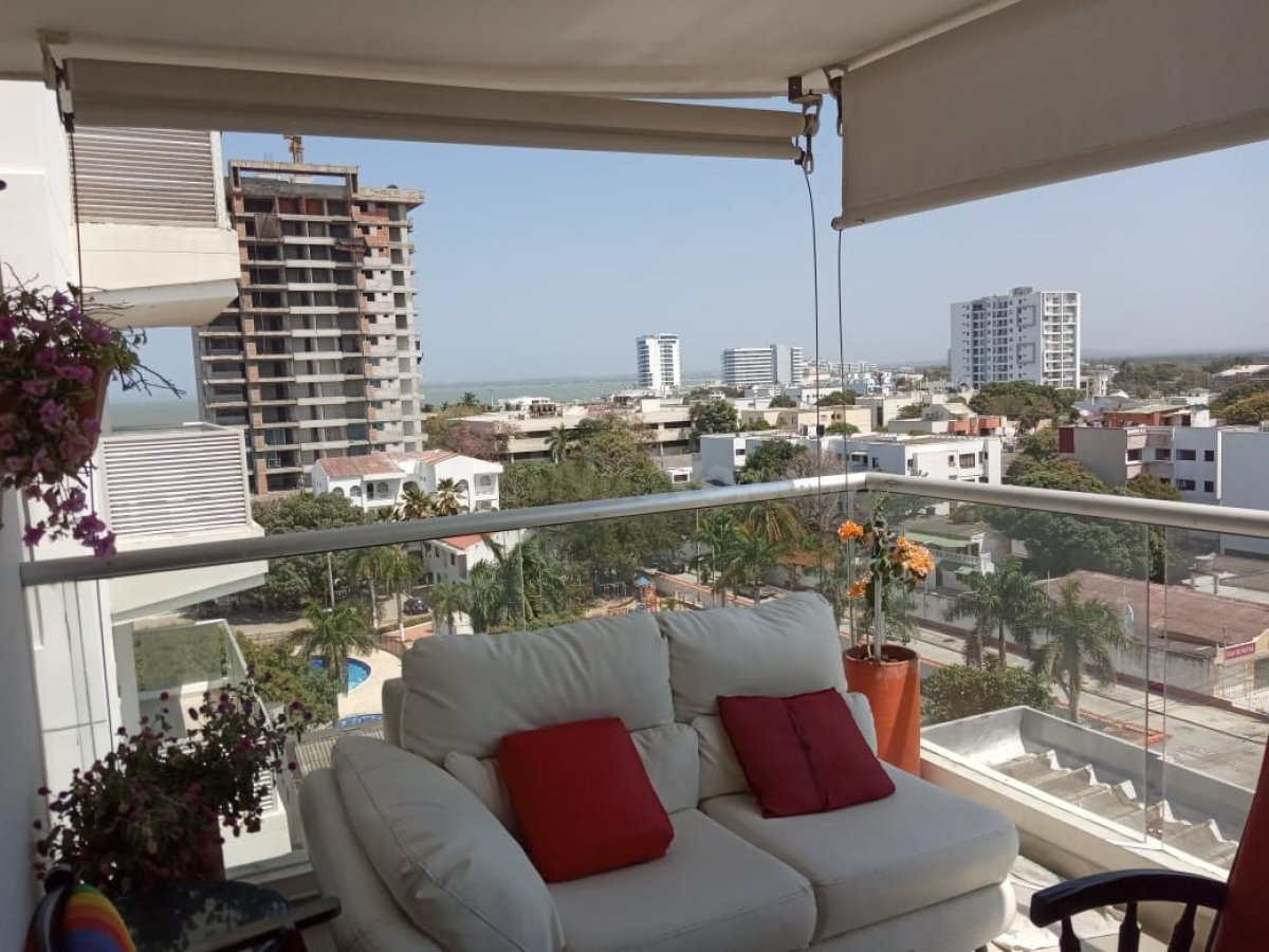Se vende apartamento en barrio Crespo