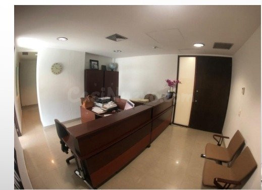 Oficina  en Torre empresarial