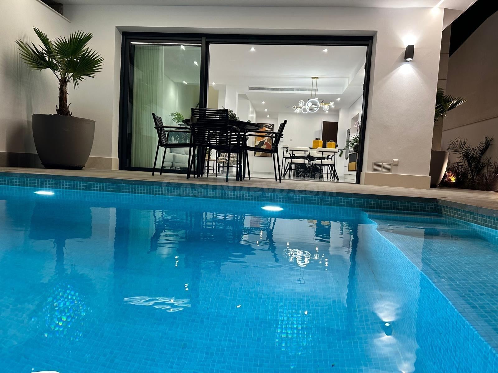 Villas modernas de nueva construcción en venta en San Pedro del Pinatar cerca de la playa