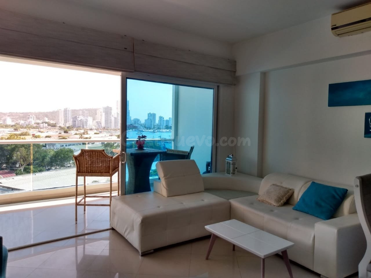 APARTAMENTO AMOBLADO UBICADO EN LA ZONA BOCAGRANDE