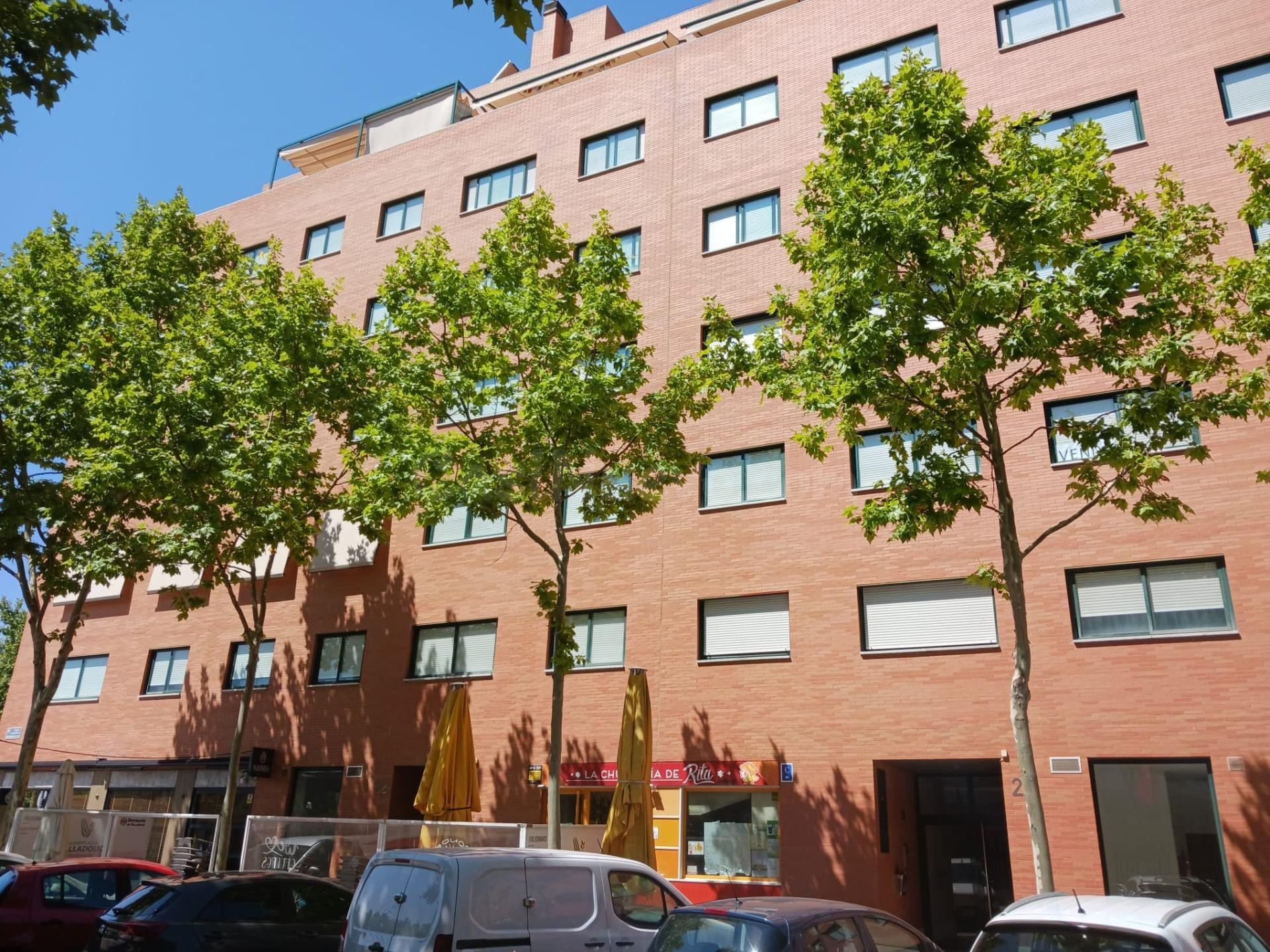 VPO EN ALQUILER – ÁTICO CON TERRAZA DE 21 M2 EN VILLA DEL PRADO