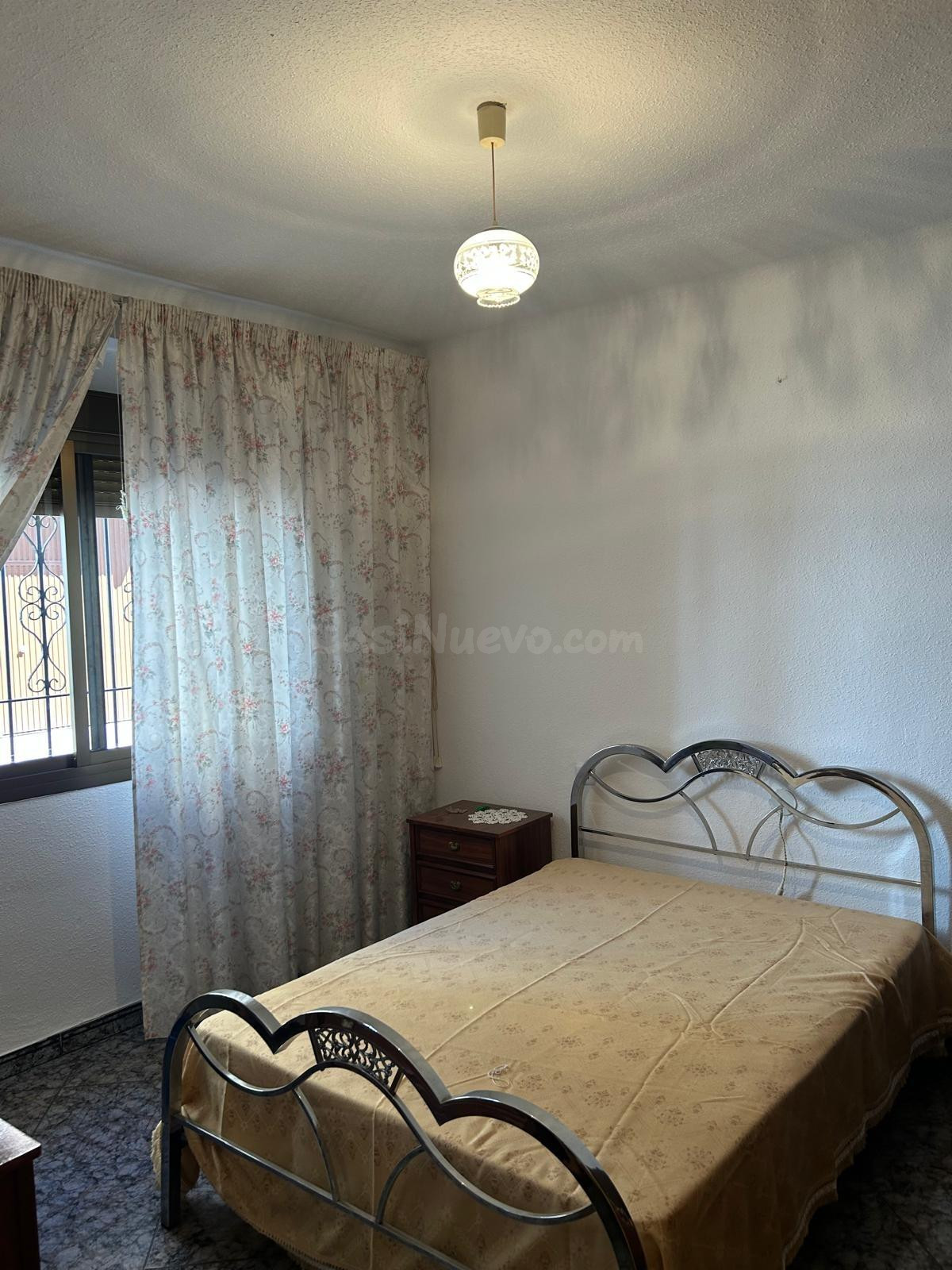 CASA LISTA PARA ENTRAR A VIVIR CON 5 DORMITORIOS DISTRIBUIDO - foto 2
