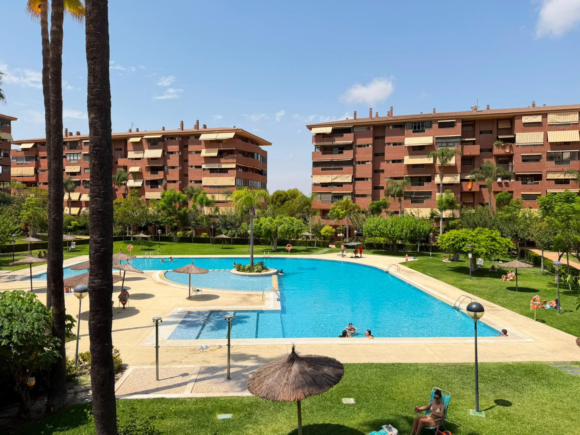 DÚPLEX EN UNA DE LAS MEJORES ZONAS DE ALICANTE