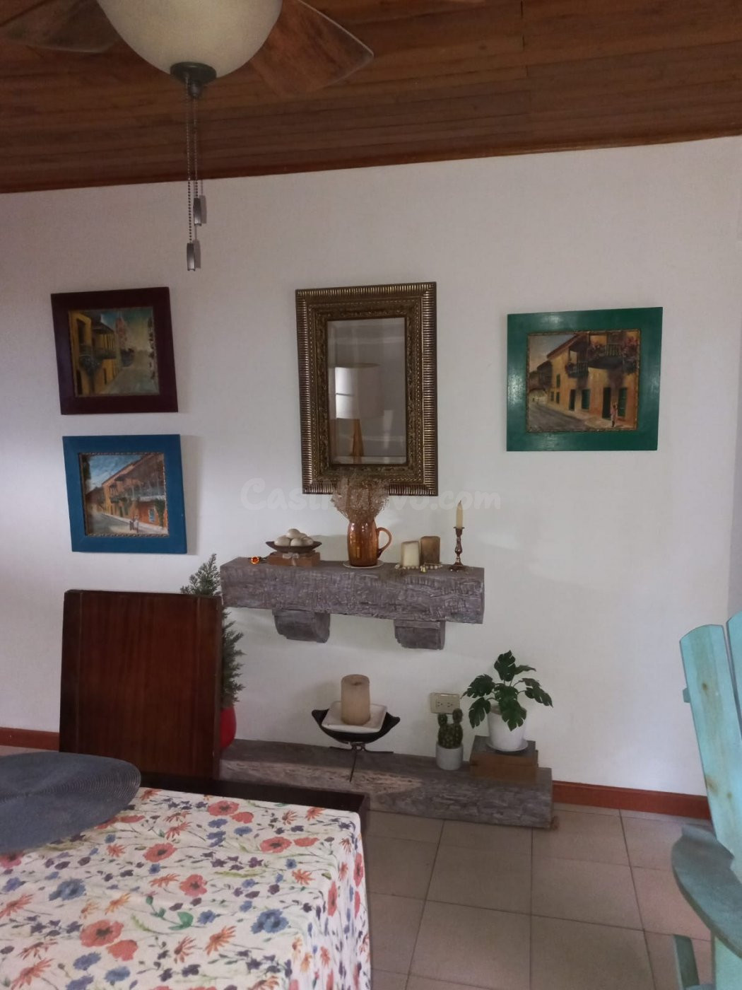 SE VENDE CASA EN EL BARRIO PIE DE LA POPA