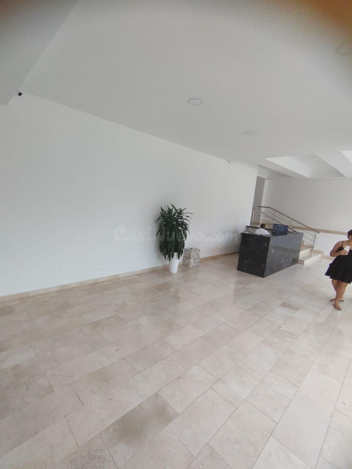 SE VENDE APARTAESTUDIO EN LA ZONA PIE DE LA POPA