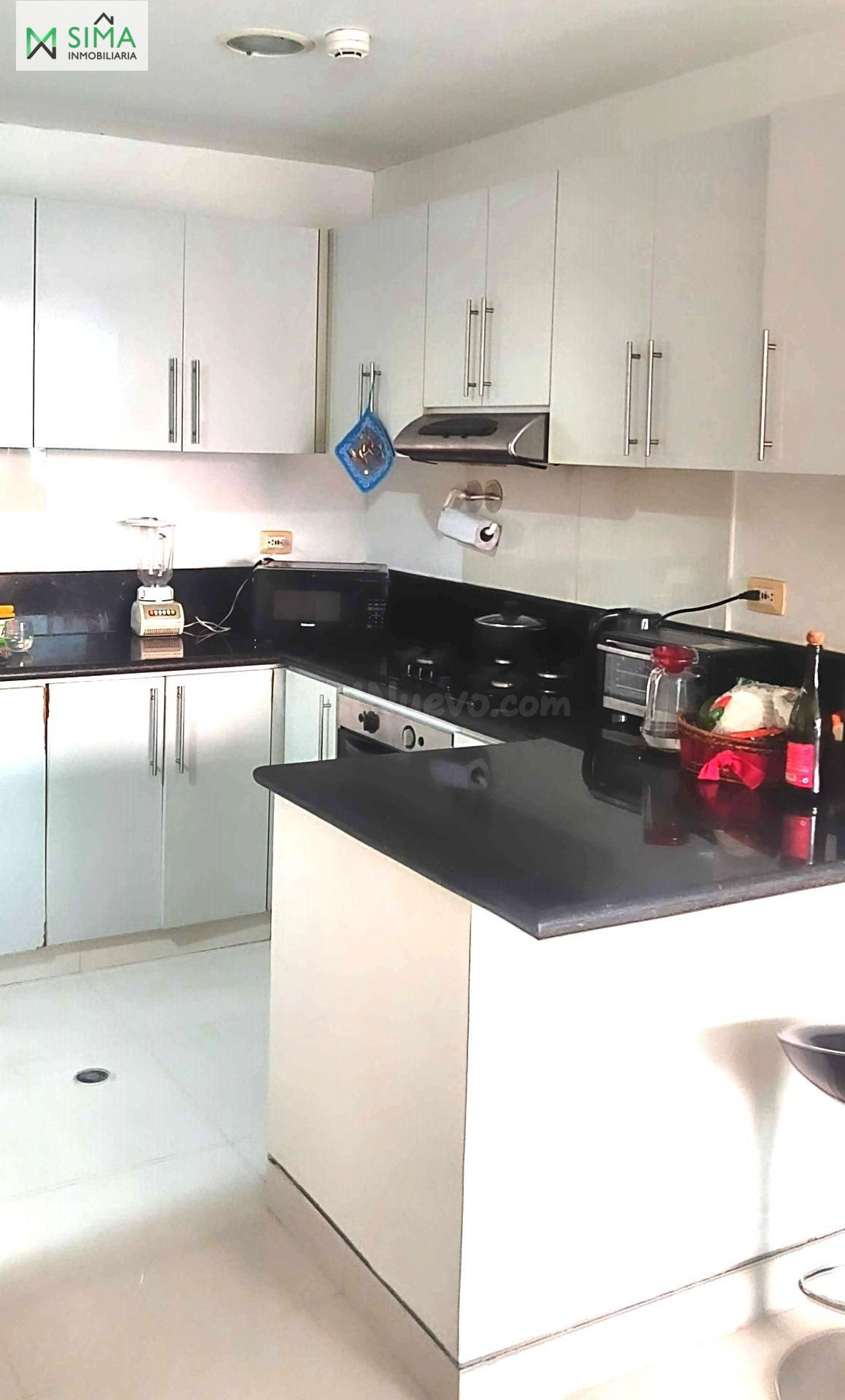 SE VENDE O SE ARRIENDA APARTAMENTO AMOBLADO EN CASTILLOGRANDE