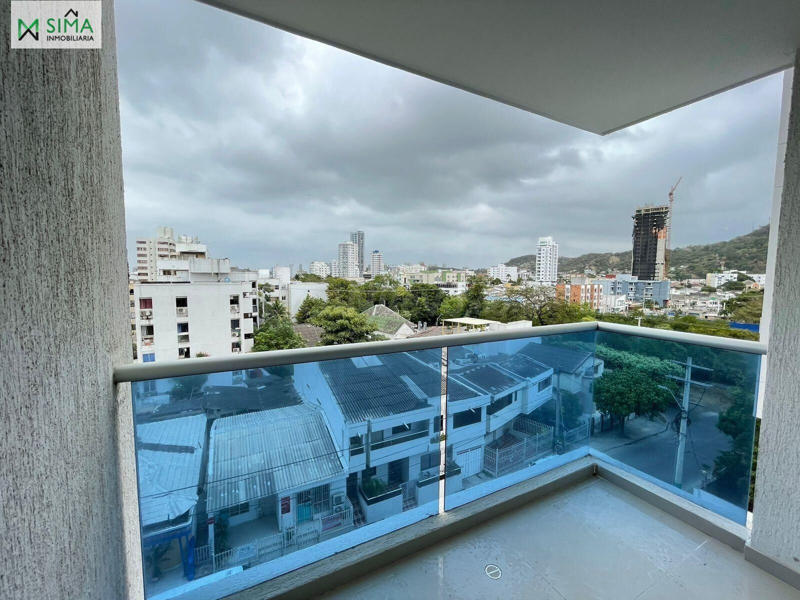 SE VENDE APARTAMENTO EN MANGA