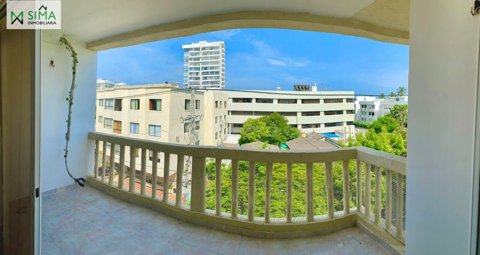 Se vende amplio apartamento en Crespo