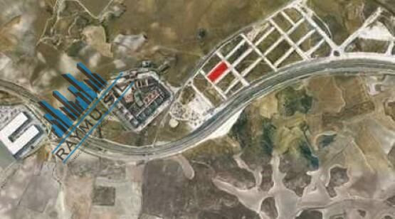 Lote 9 parcelas industriales urbanas – 9.411 m2 totales – Se - foto 4