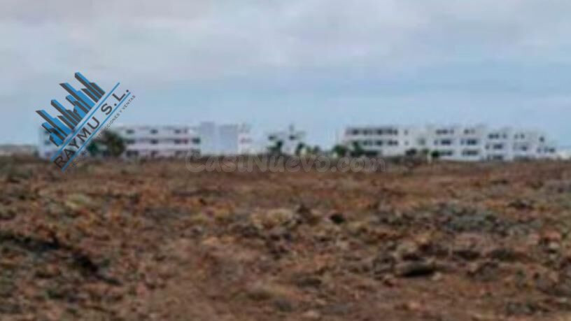 SUELO TURÍSTICO FINALISTA EN COSTA TEGUISE – LANZAROTE