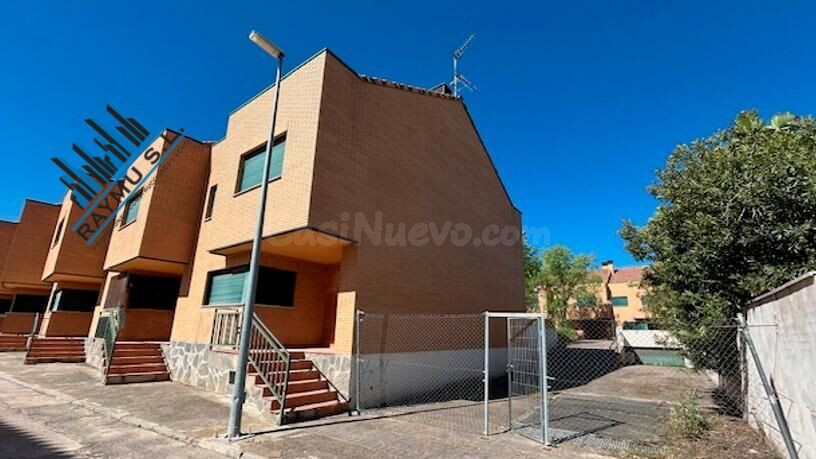 ️ Promoción para terminar: 9 chalets adosados con obra al 60 - foto 2