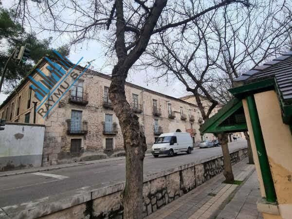 ️ Edificio histórico en venta en el centro de Cuéllar (Segovia)