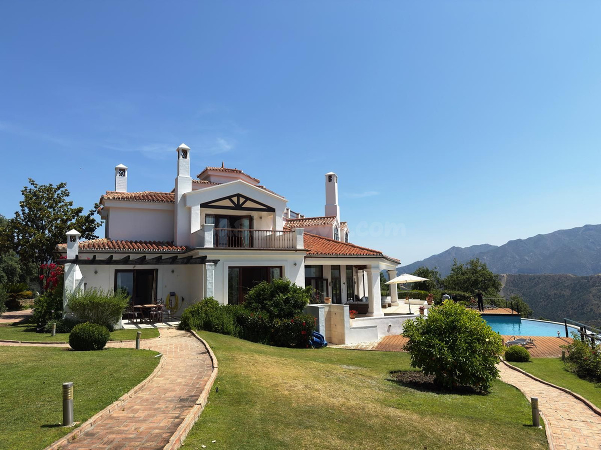 Villa 5 habitaciones 843m² en alquiler - El Madroñal