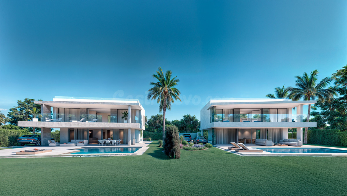 Chalet 5 habitaciones 321m² en venta - Estepona