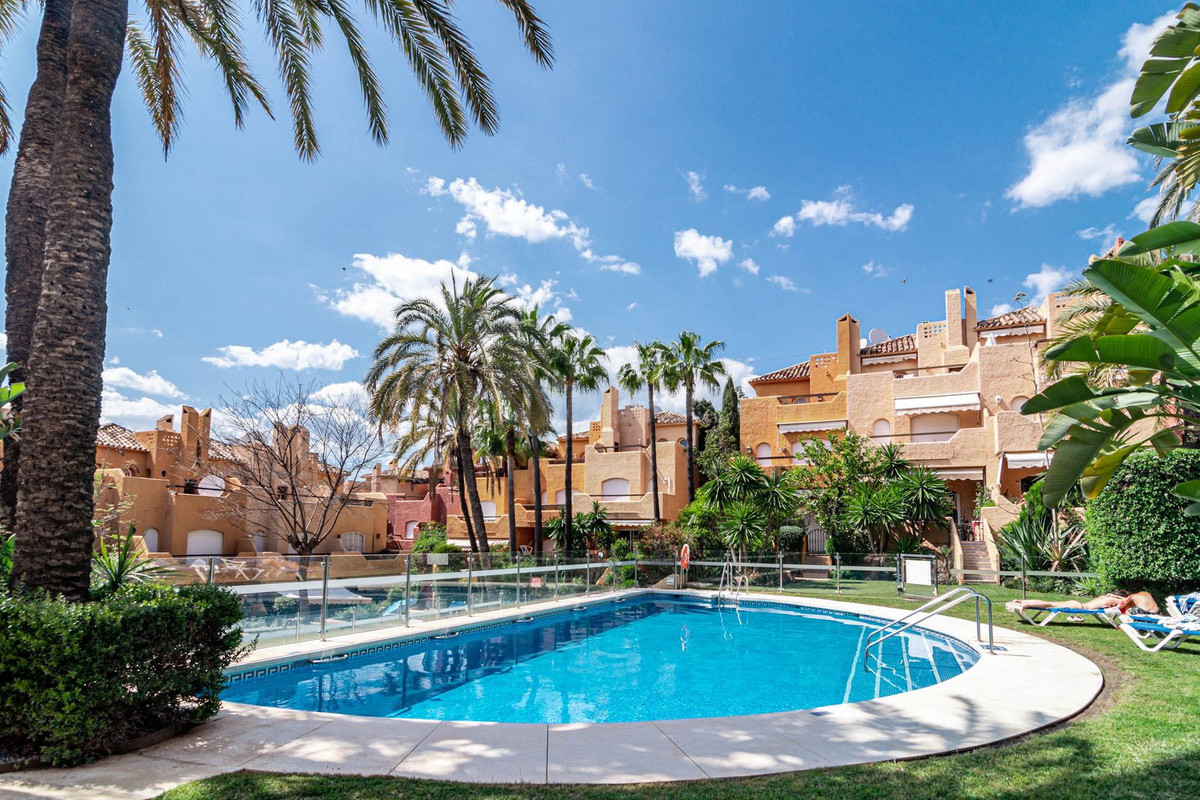 Adosado 3 habitaciones 163m² en alquiler - Marbella