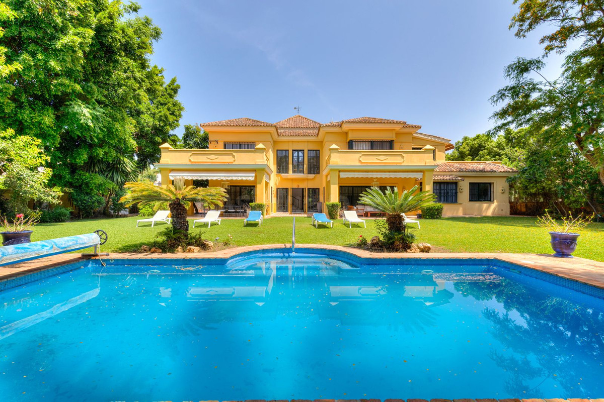 Villa 5 habitaciones 497m² en alquiler - Whater Gardens
