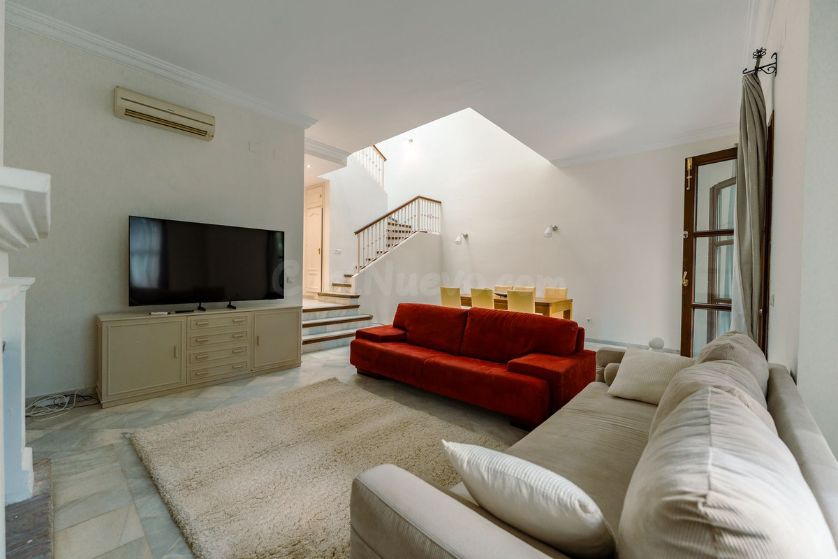Adosado 4 habitaciones 225m² en alquiler - Marbella - foto 3