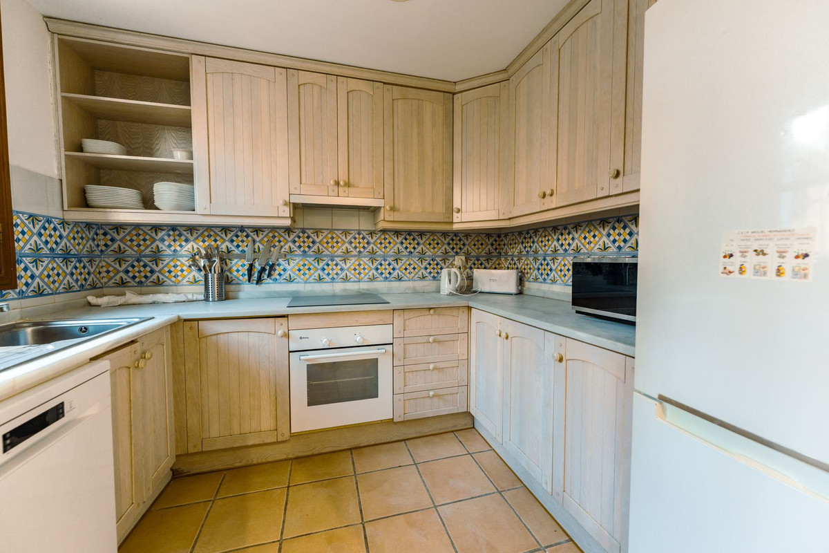 Adosado 4 habitaciones 225m² en alquiler - Marbella - foto 4