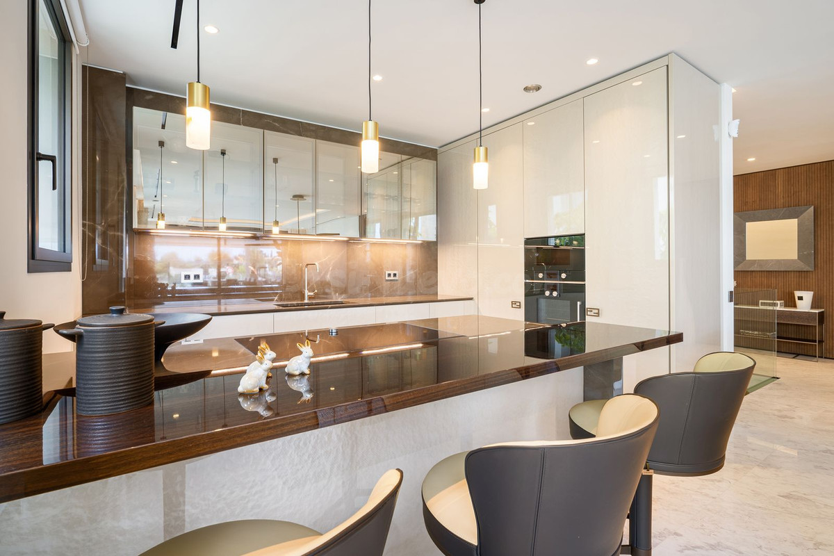 Apartamento 5 habitaciones 367m² en venta - Lomas de Rio Verde