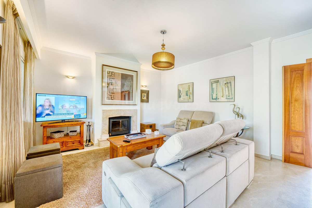 Adosado 4 habitaciones 210m² en alquiler - Marbella - foto 5