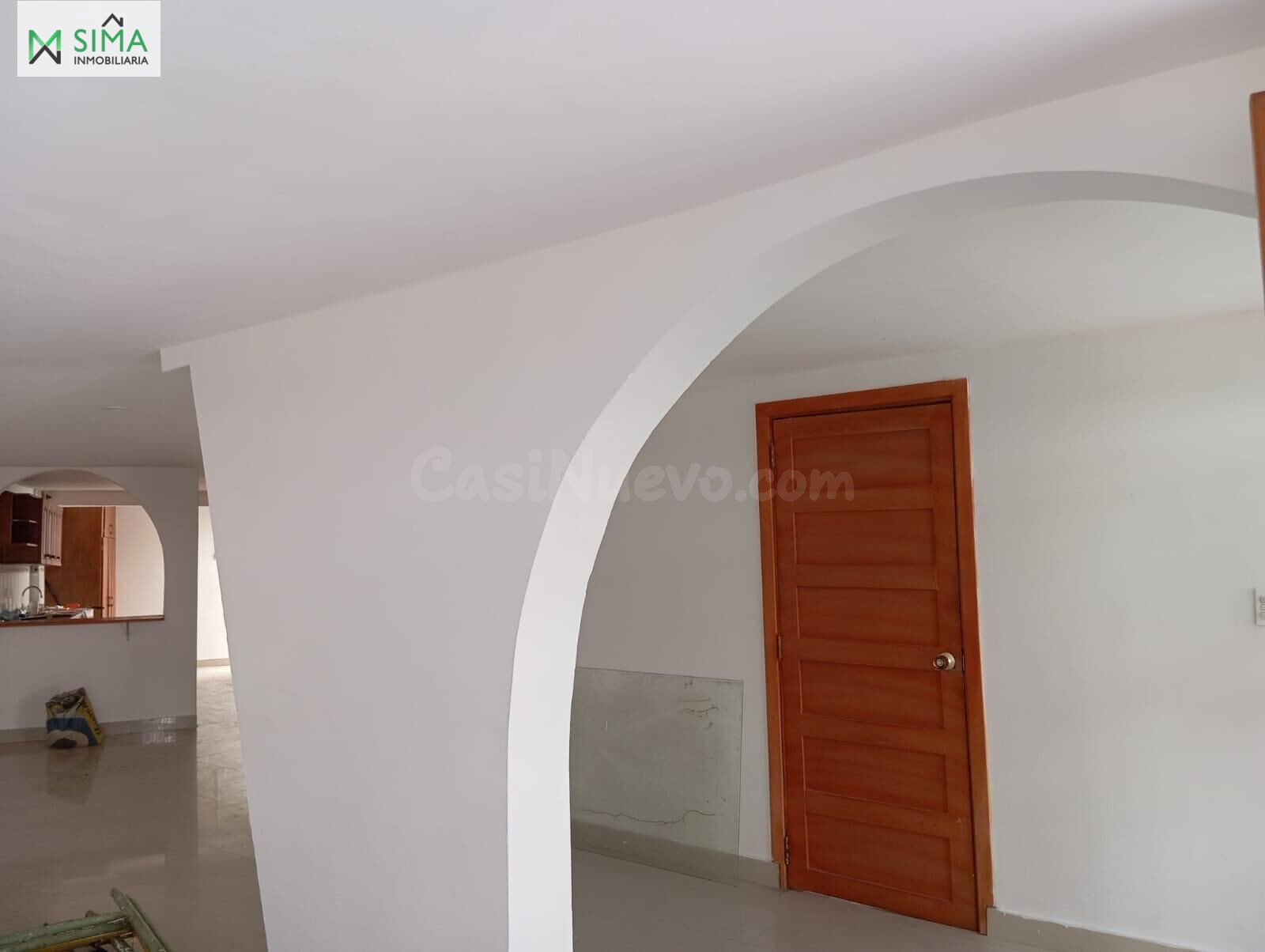 Se vende Casa en Barrio Manga- Cartagena con Área de 320 m2