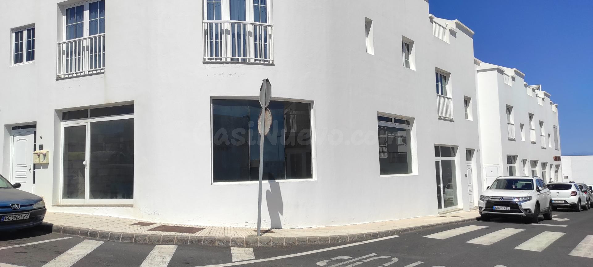 LOCAL COMERCIAL CENTRICO EN TIAS