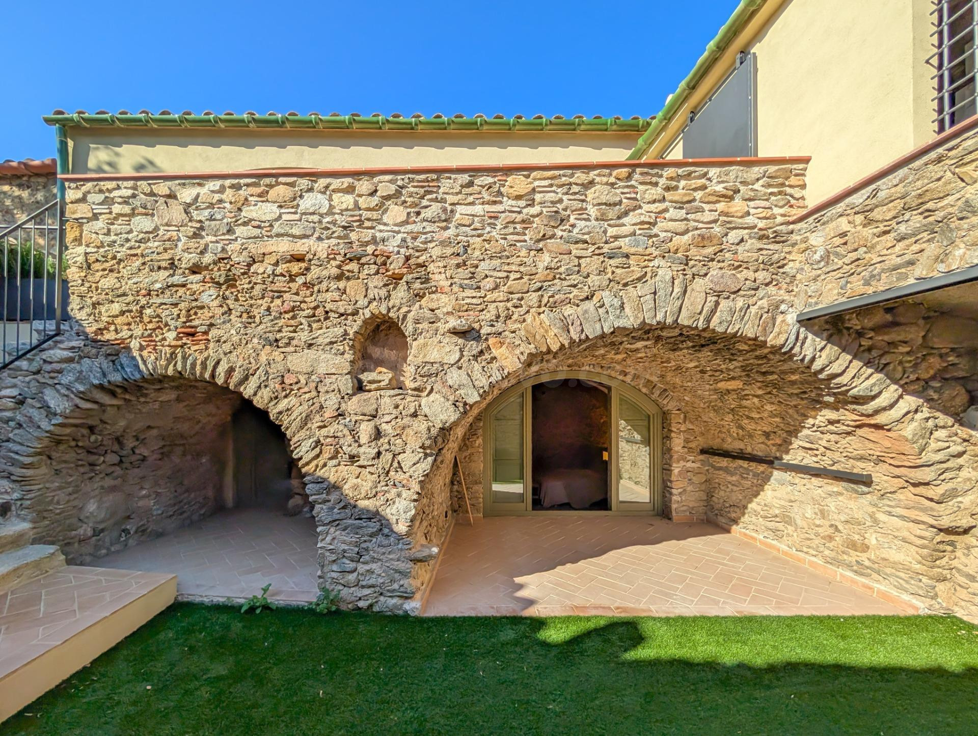 Espectacular casa a Palau Saverdera