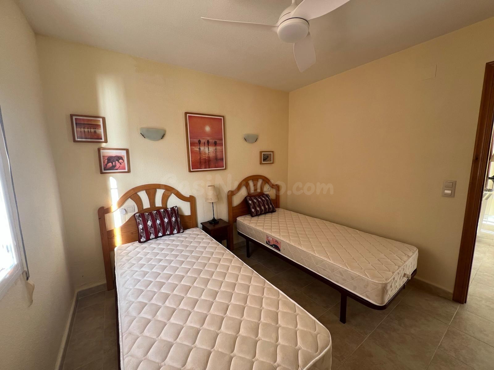 APARTAMENTO EN ALQUILER ANUAL EN ZONA TRANQUILA CON ESPECTAC - foto 2