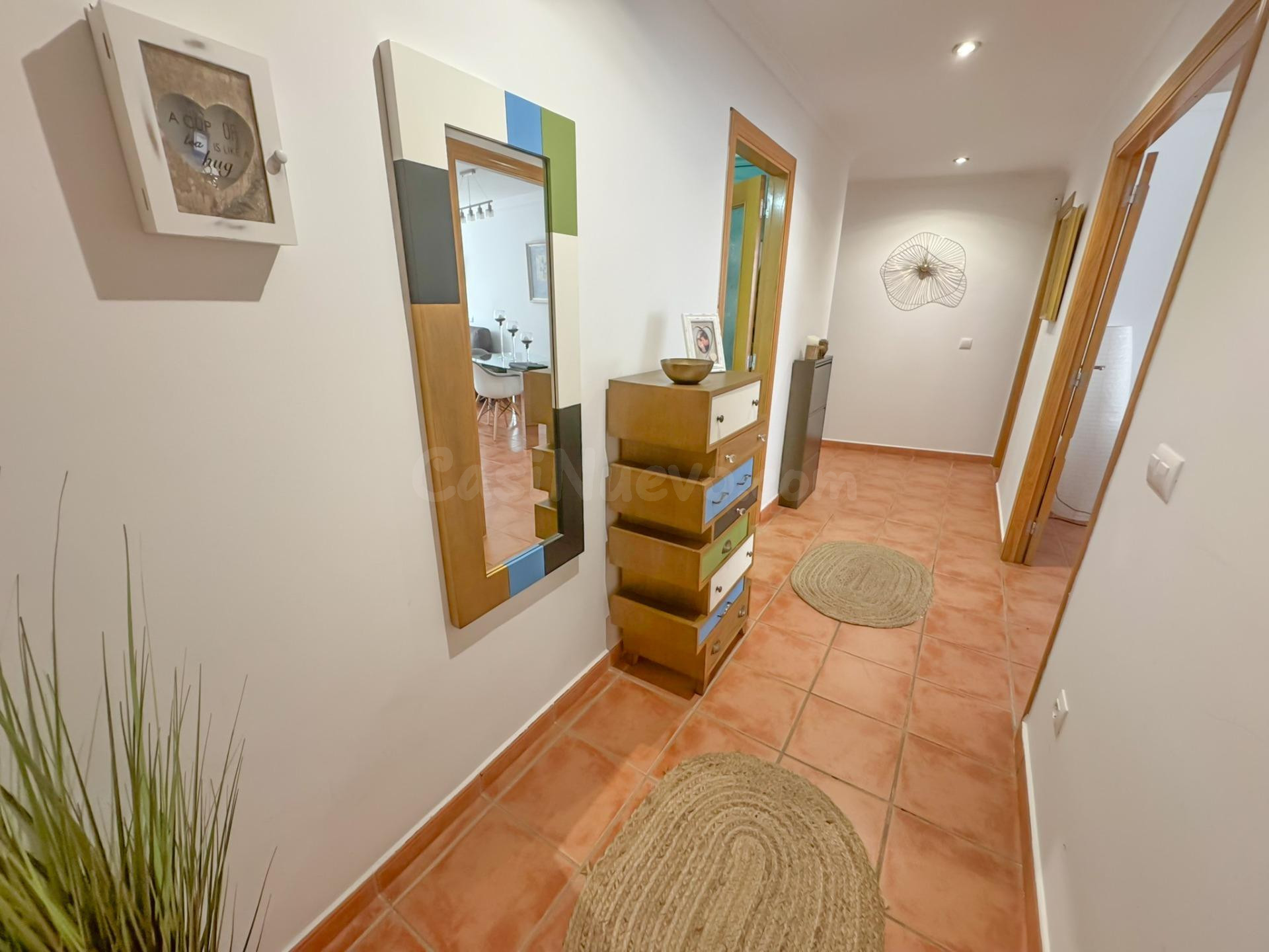 PISO EN VENTA EN DENIA- AMPLIO, LUMINOSO Y CON PLAZA DE PARKING INCLUIDA. A TAN SOLO 600 METROS DE LA PLAYA