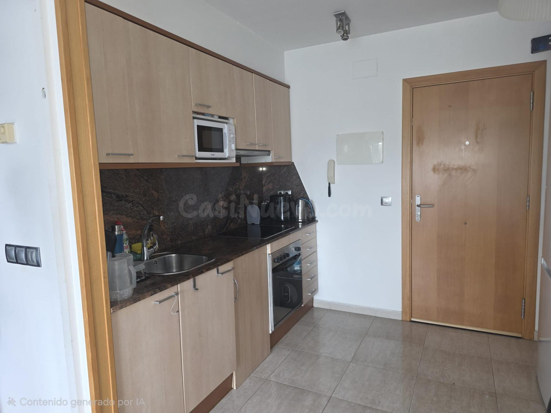 Estudio con plaza de parking en venta en Figueres
