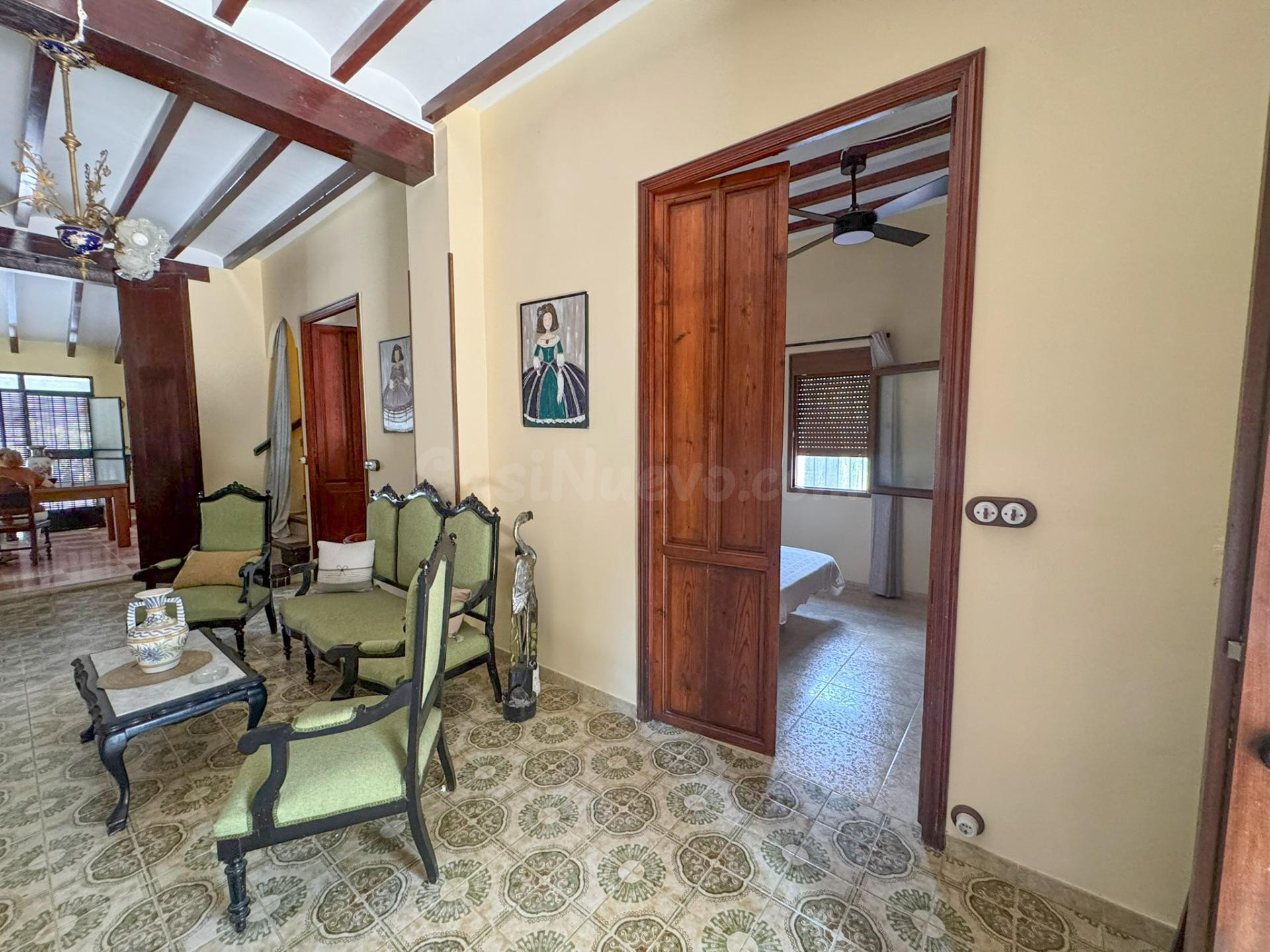 ALQUILER ANUAL DE VILLA SEÑORIAL CON GRAN PARCELA, PISCINA Y - foto 3