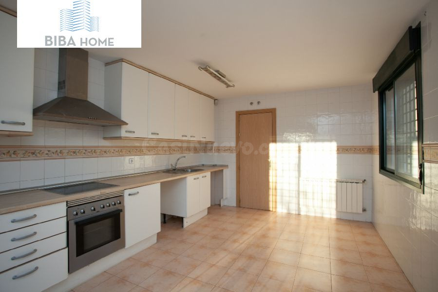 BIBA HOME VENDE, CHALET AISLADO ALQUILADO, EN RIVAS VACIAMADRID