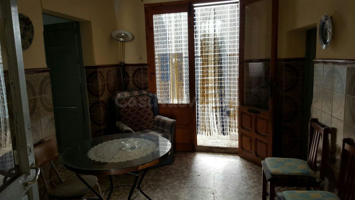 Casa 7 habitaciones 600m² en venta - Alcuéscar - foto 2