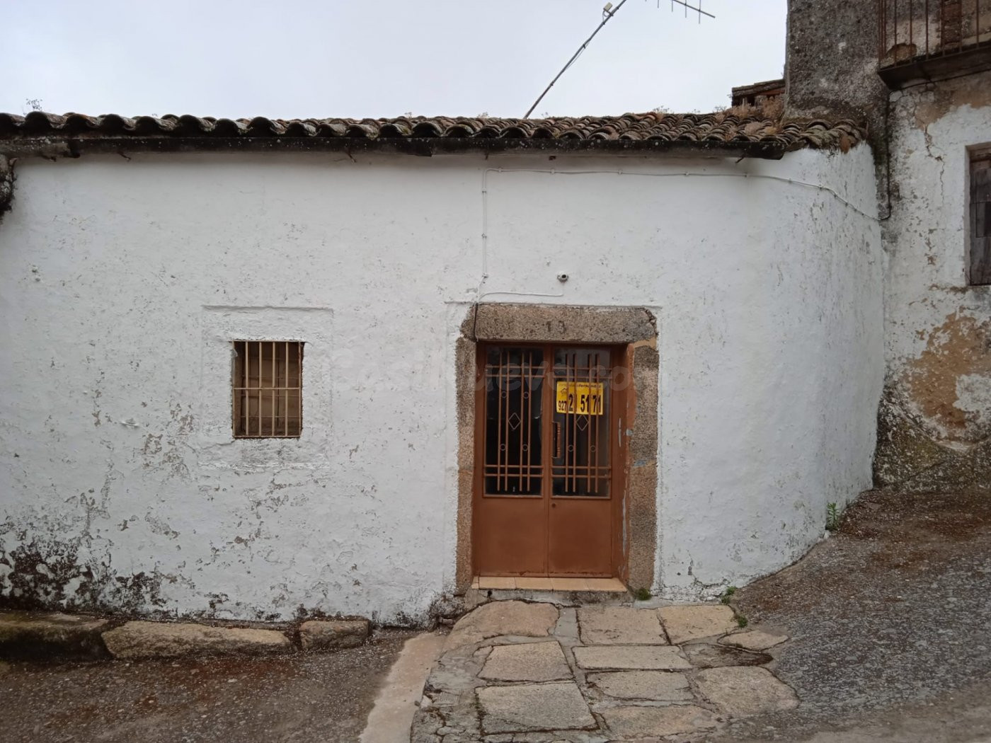 Casa con terreno en Montánchez