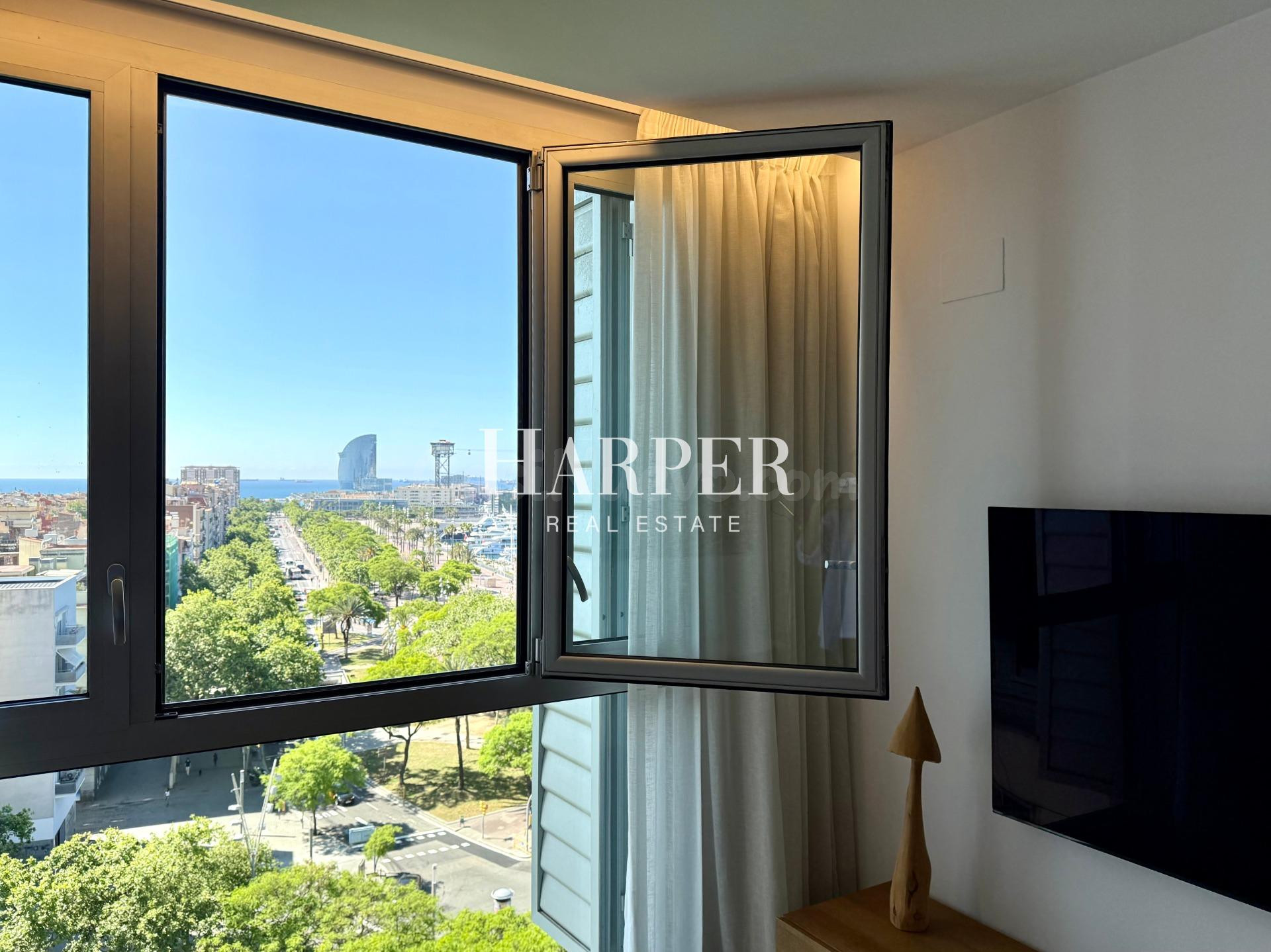 Moderno Apartamento Frente al Mar con Vistas Panorámicas en la Barceloneta