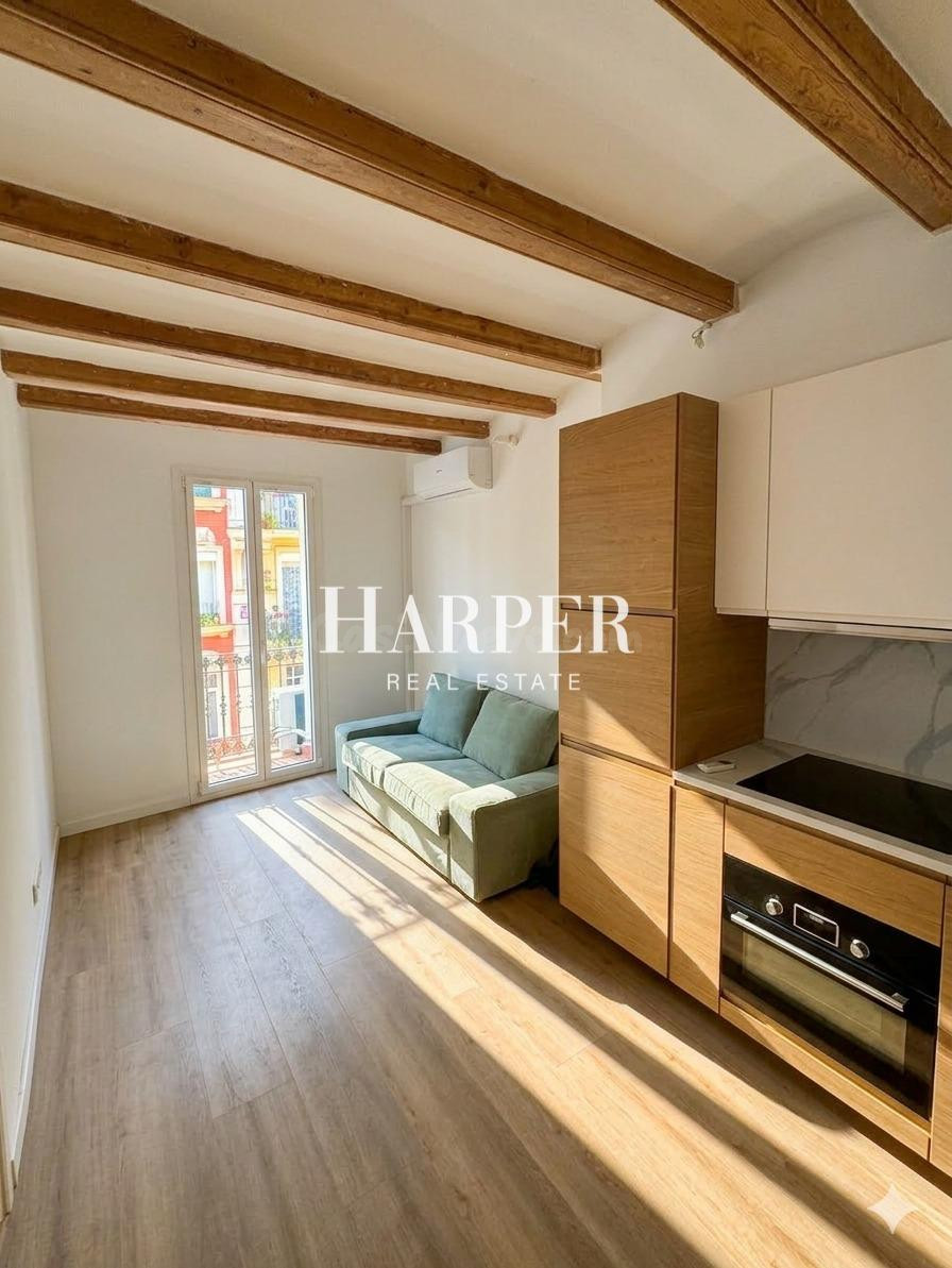 Apartamento recién reformado en el corazón de Poble Sec