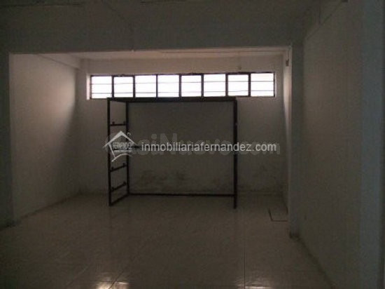 Local comercial 130m² en alquiler - Centro