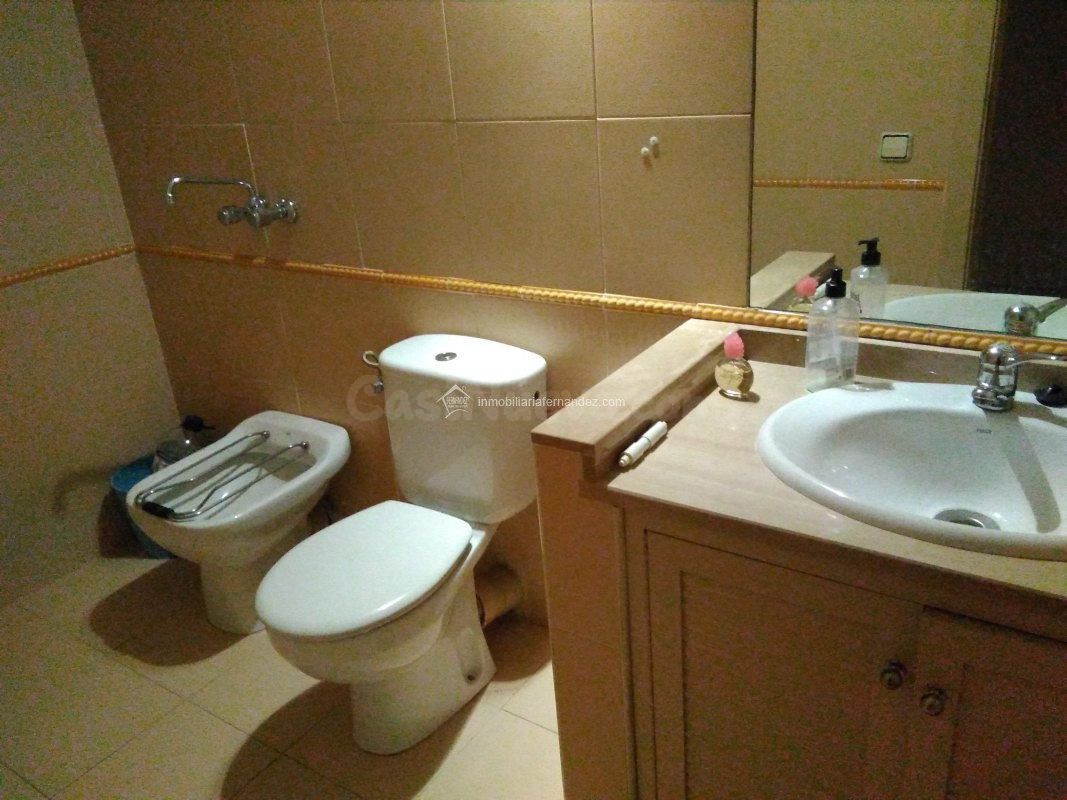 Local comercial 85m² en alquiler - COLON - foto 5