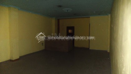Local comercial 120m² en alquiler - Centro