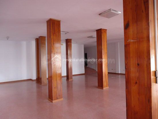 Local comercial 250m² en alquiler - Centro - foto 2